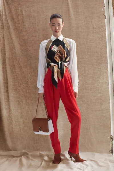 Look 9